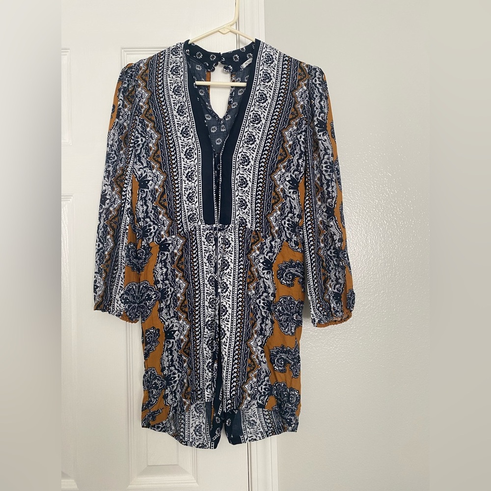 Novella Royale Mojo Risin Romper - Navy Daisy - Picture 2 of 4